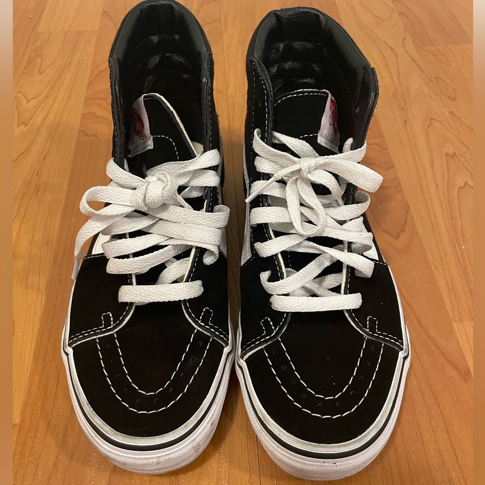 Barely worn Vans Old School Shoes